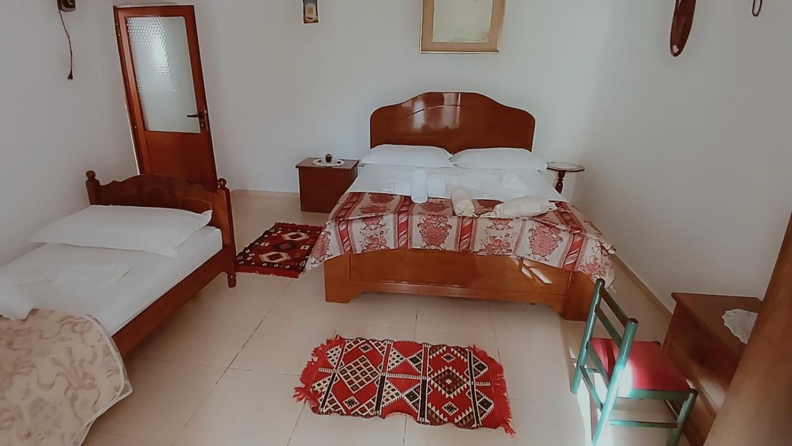 Guest House Noah&Kristel Berat Exterior photo