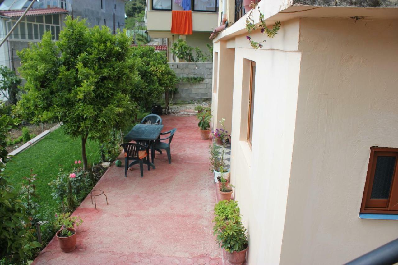 Guest House Noah&Kristel Berat Exterior photo